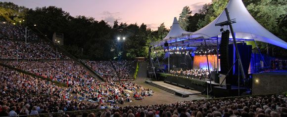 1494310029965727vwpN.jpg philharmoniker_c_sebastian-greuner_580x237.jpg