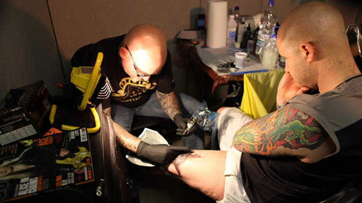 1502779629104187PGnH.jpg 洛杉矶纹身展.jpg