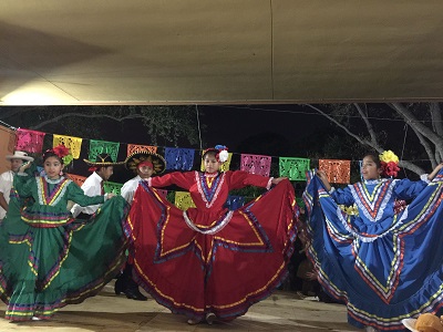 Mexico Magico Grupo de Baile.JPG