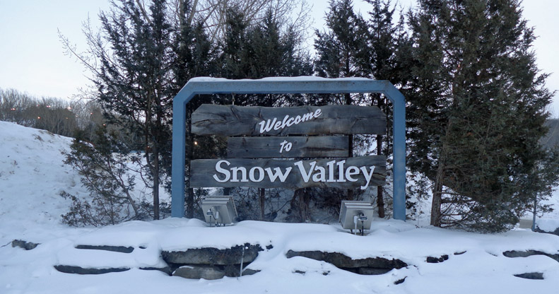 snow-valley.jpg