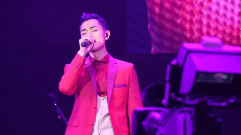 The-Red-Concert-2015-1.jpg