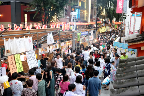kagurazakamatsuri_main.jpg
