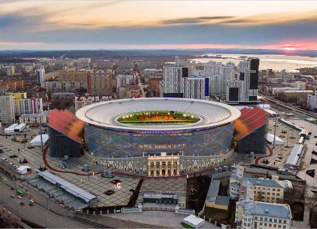 1531809835912554Mwrz.jpg 体育场.jpg