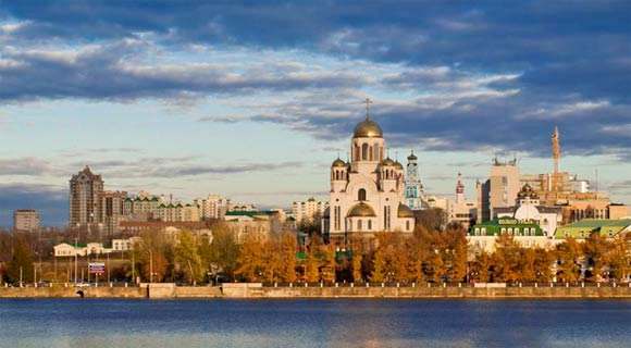 1531809904420835QnTh.jpg 叶卡捷琳堡2.jpg