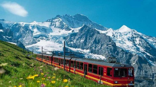 1532069735798796SMtG.jpg 依云生活.jpg