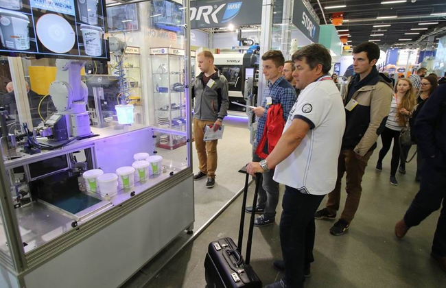 153242668335257985Zv.jpg 展览.jpg