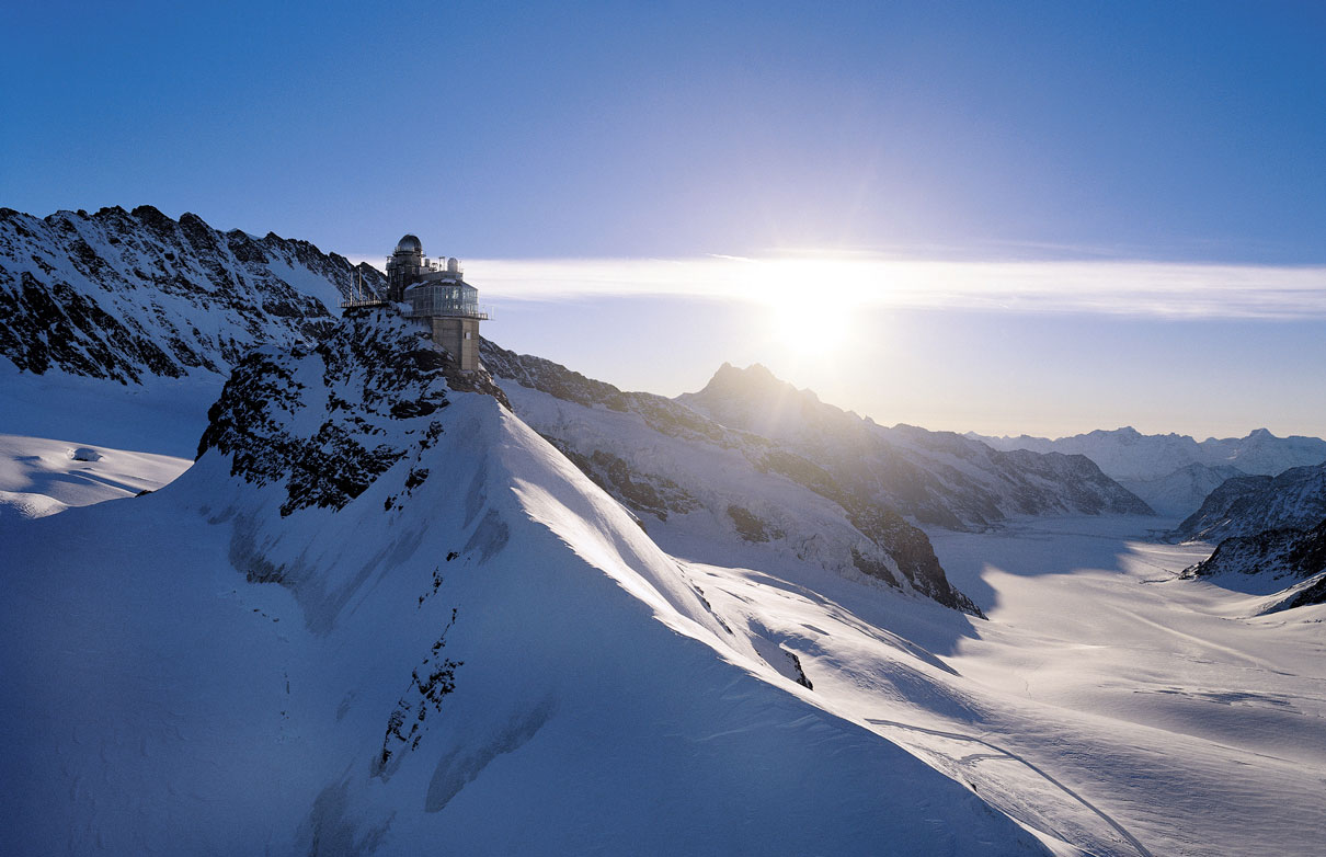 1534236472749830oufI.jpg 少女峰3.jpg