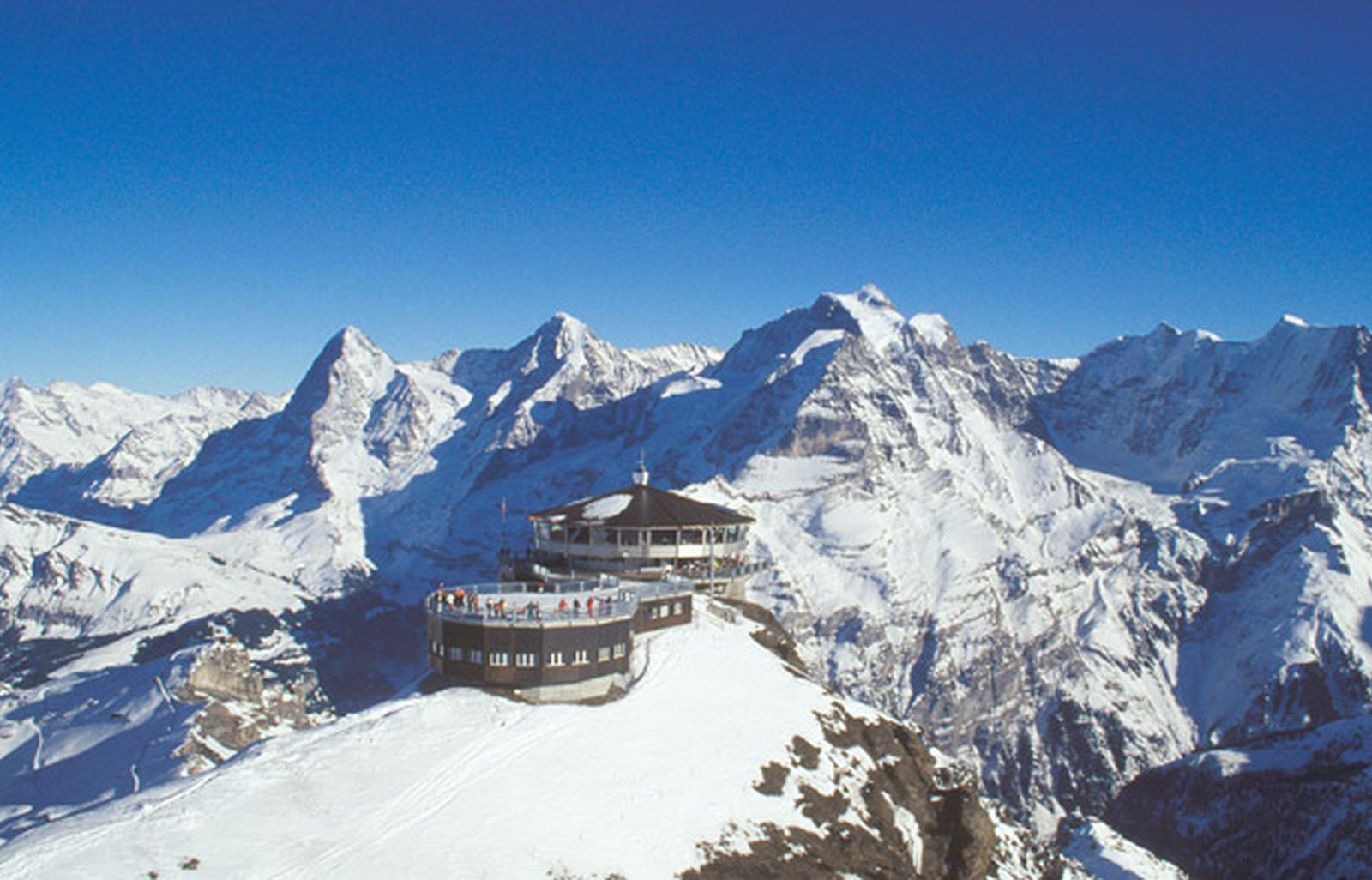 1534236601330360wGHv.jpg 雪朗峰.jpg