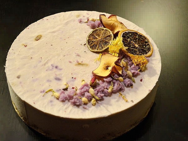 purpleyamcheesecakes.jpg