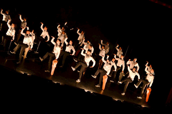 dance-recital-a-40-s2-mask9.jpg